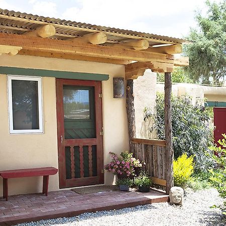 Casa Gallina - An Artisan Inn Таос Екстериор снимка