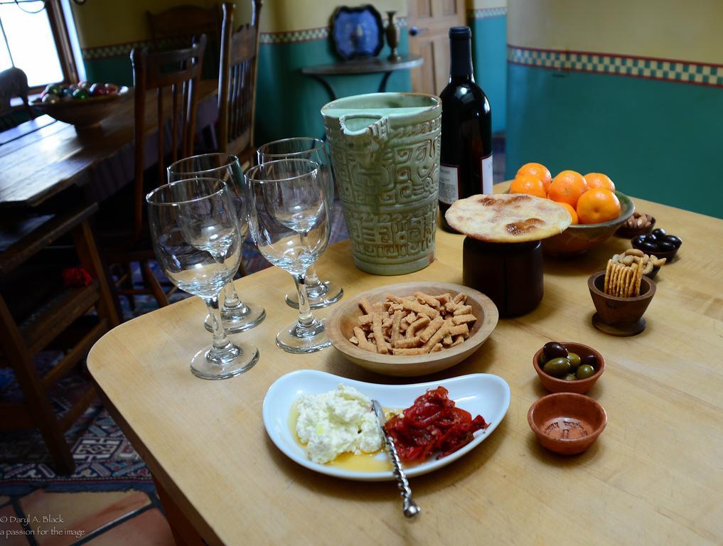 Casa Gallina - An Artisan Inn Таос Стая снимка