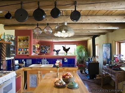 Casa Gallina - An Artisan Inn Таос Интериор снимка